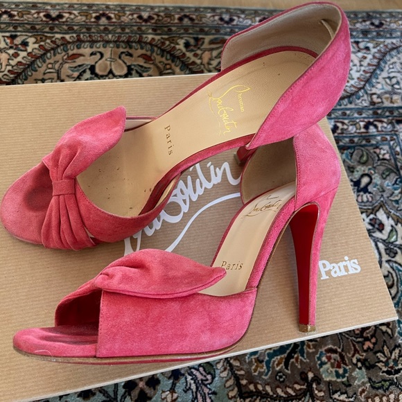 Christian Louboutin shoes 💗 - Picture 3 of 7